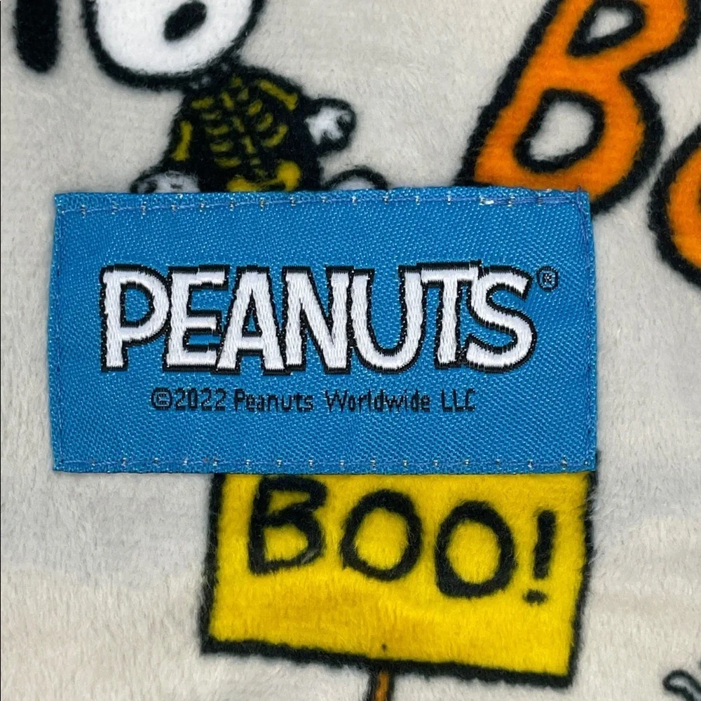 NWT Berkshire Snoopy Peanuts Halloween Pumpkin Dog Pajamas Soft Sz L